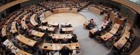 Landtagswahl 2022 Livestream zur Podiumsdiskussion mit den Fraktionen
